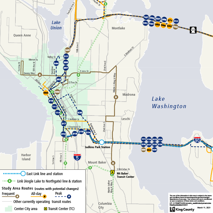 यह नक्शा ईस्ट Link सम्पर्क अध्ययन क्षेत्र और बस मार्गों को दिखाता है जो Lake Washington तक फैले हुए हैं और Seattle क्षेत्र में संचालित होते हैं, साथ ही जहां Link 2 लाइन Seattle में संचालित होगी। यह नक्शा यह भी इंगित करता है कि कौन से मार्ग निरन्तर, पूर्णदिवसीय और पीक सर्विस हैं ।